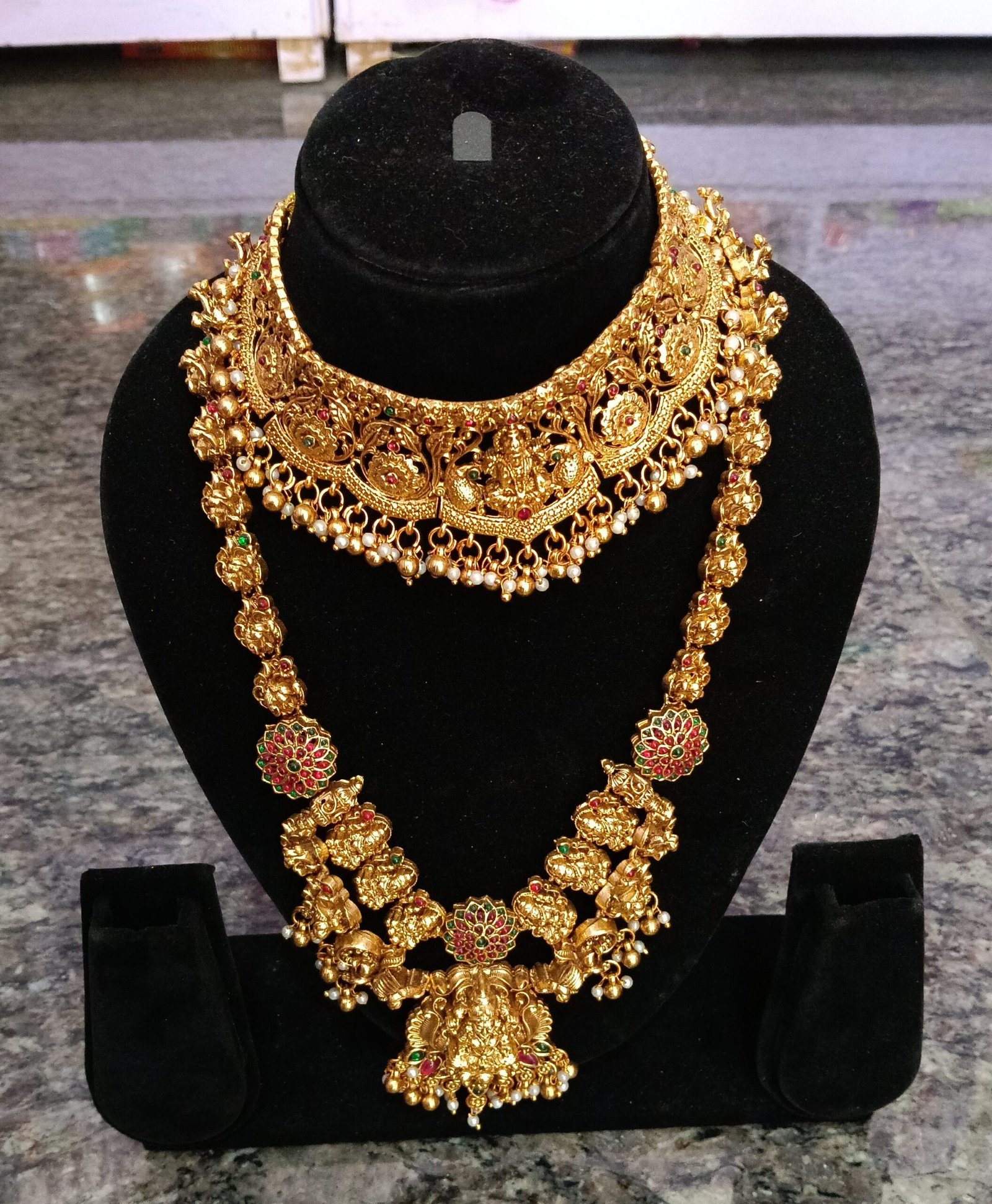 Gold Necklace Set